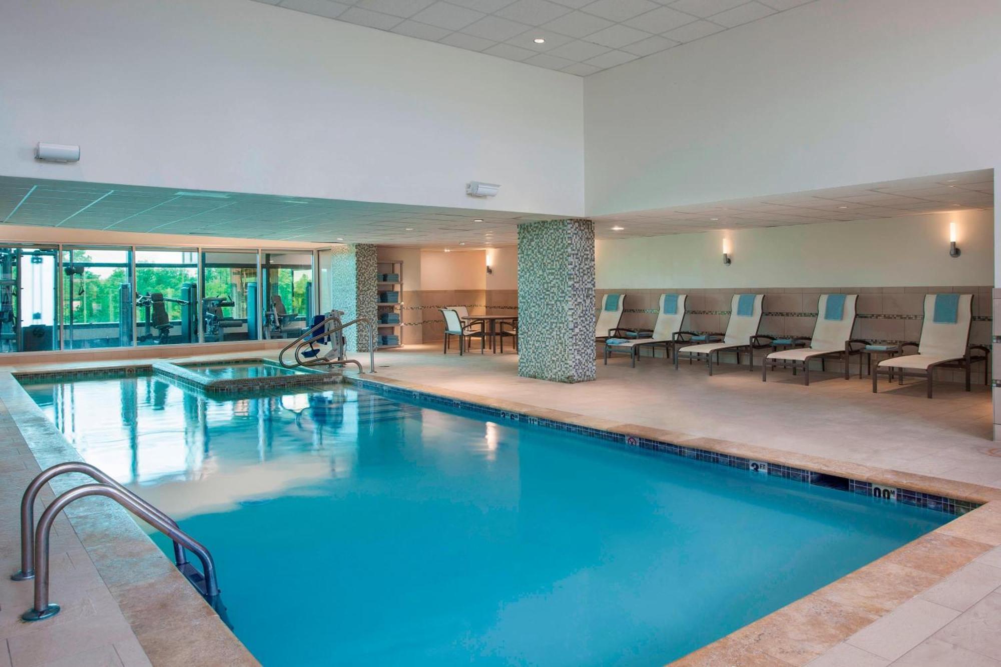 Hotel The Westin Southfield Detroit Esterno foto